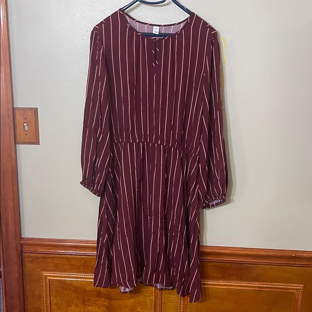 Old Navy Burgundy Stripe Dress